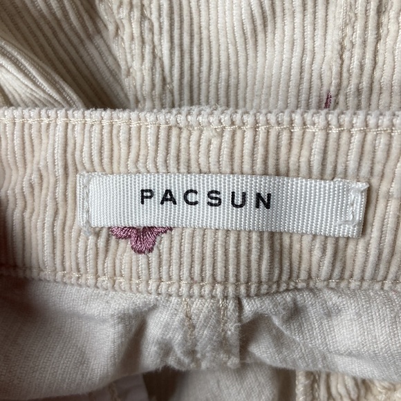 Pacsun Cream with Flower Embroidered Corduroy Mom Jeans Size 24 - Picture 9 of 14